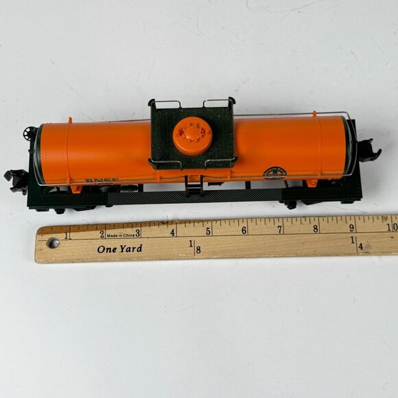 O-27 Gauge 3-Rail MTH Railking Rugged 33-7304 BNSF Railway Single Dome Tank Car - Picture 10 of 12